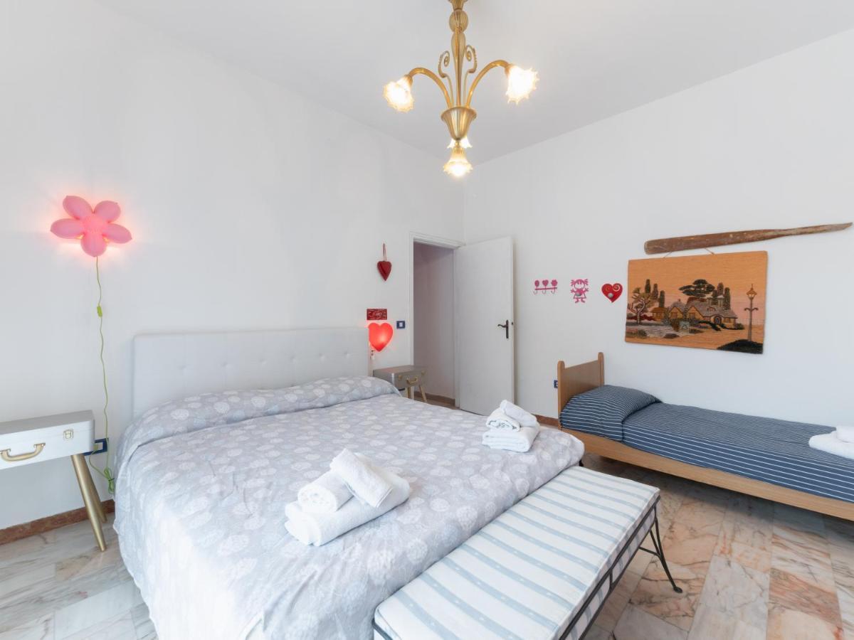 Flaminia Bright & Roomy Apartment Pesaro Exterior photo